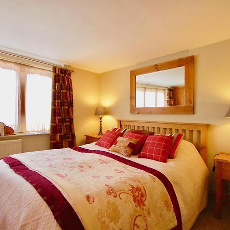 The Old Forge Bed and Breakfast East Kennett Buitenkant foto